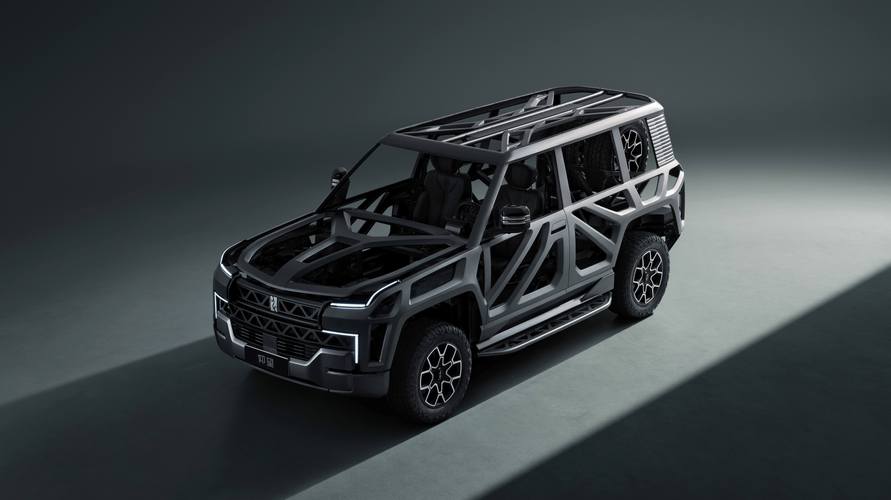 惠州3仰望U8硬派越野的科技魅力，国能汽车对传统燃油车市场的冲击